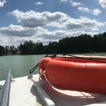 Holiday Jeziernik *